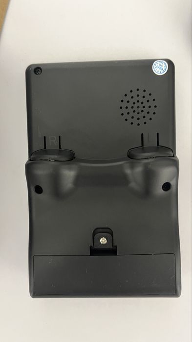 Нова портативна ігрова приставка з іграми денді сега та інші