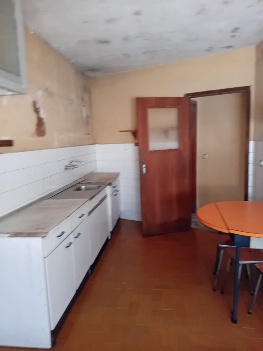 Vende-se casa em Forminhos