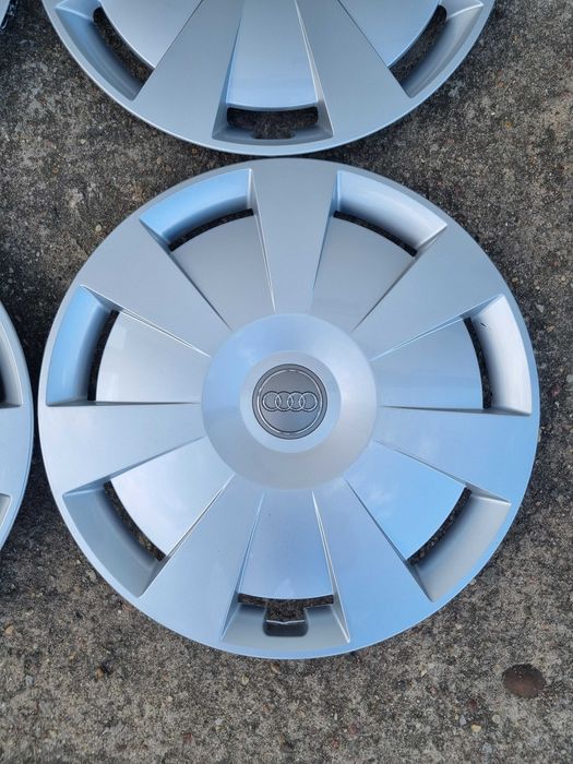 Oryginalne kołpaki 16" AUDI A3 A4 KOMPLET K34