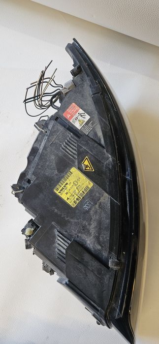 Volvo v50 lampy xenon komplet