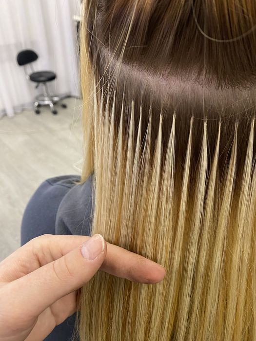 Нарощення волосся