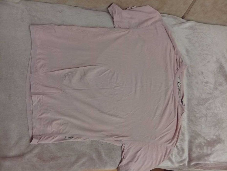 Футболка від Staff рожева