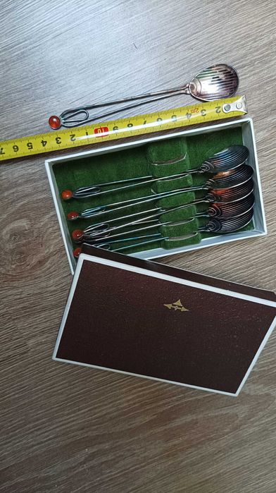 Łyżeczki posrebrzane z bursztynem  1982r. Żoliborz