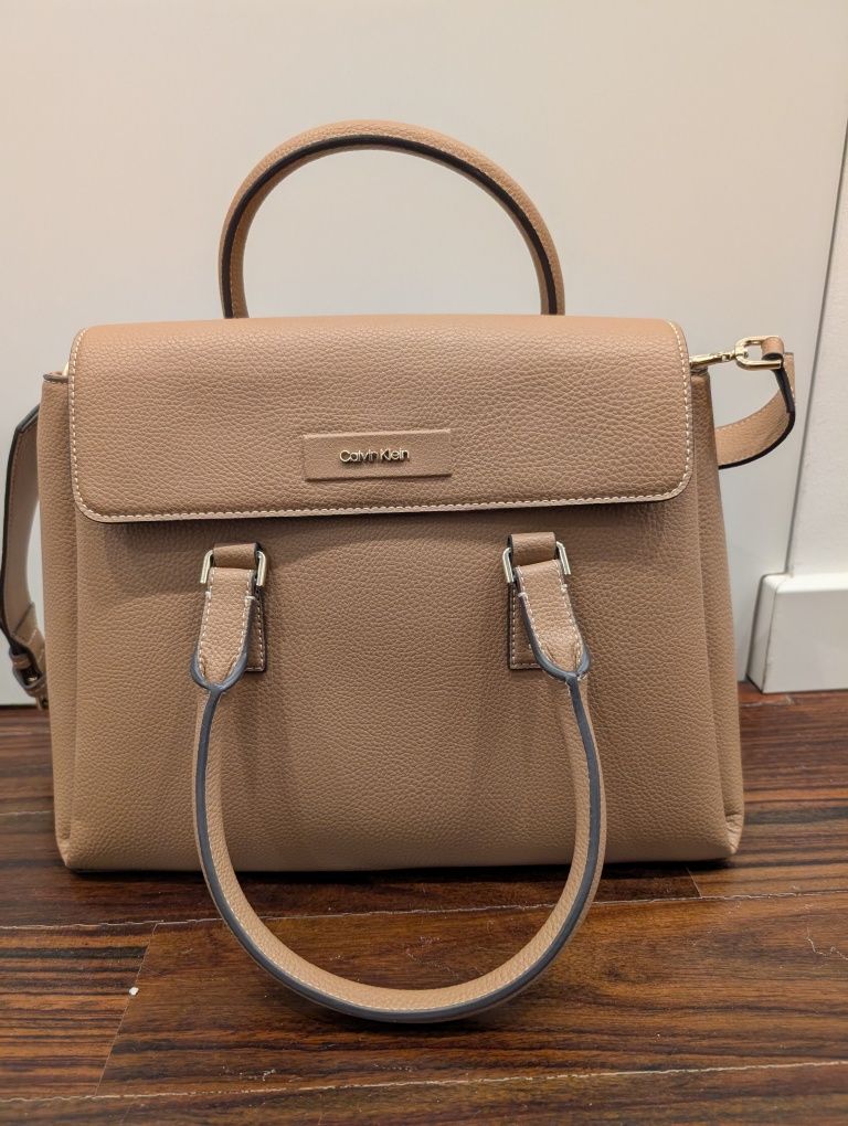 Calvin Klein torba beżowa camel