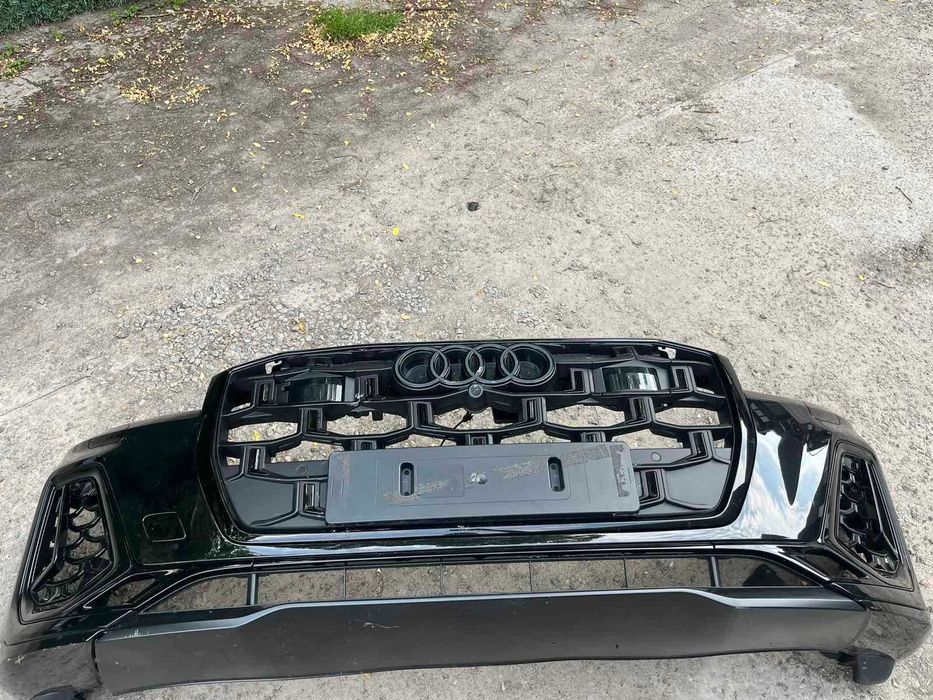 Audi Q7 4M бампер передній