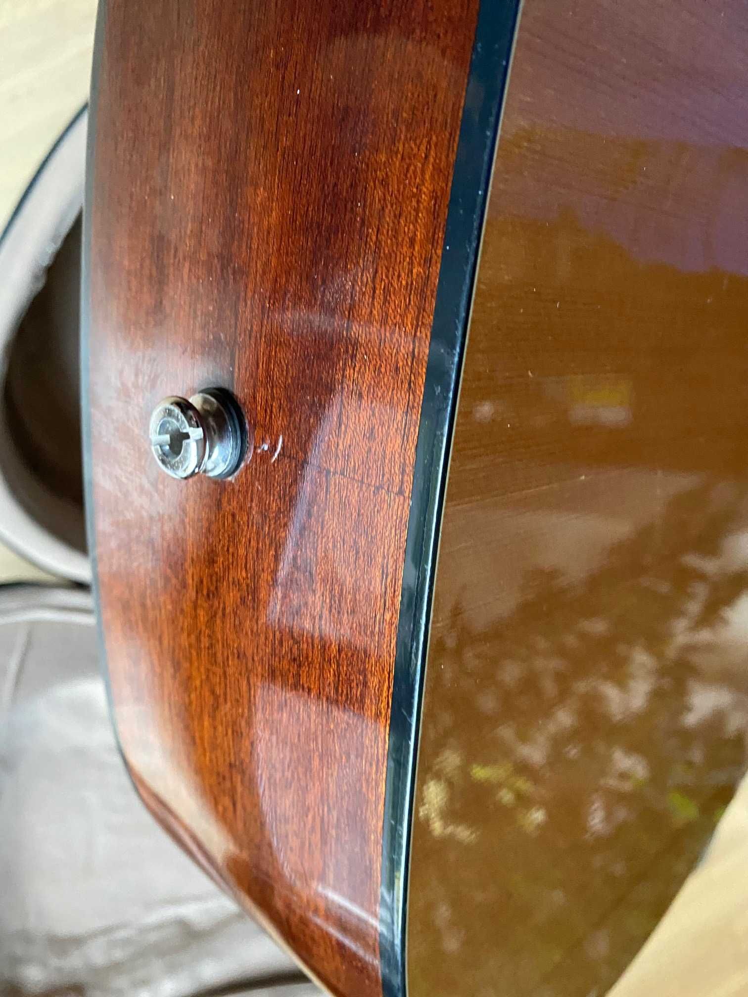Gitara akustyczna z piezo uszkodzona do naprawy remontu + futerał
