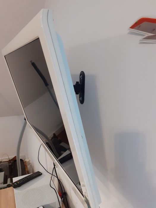Telewizor TOSHIBA wbudowane DVD