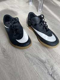 Buty halówki Nike 38
