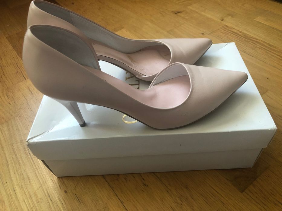 Piękne pantofle szpilki czółenka skóra naturalna  Gatuzo 39 jak NOWE