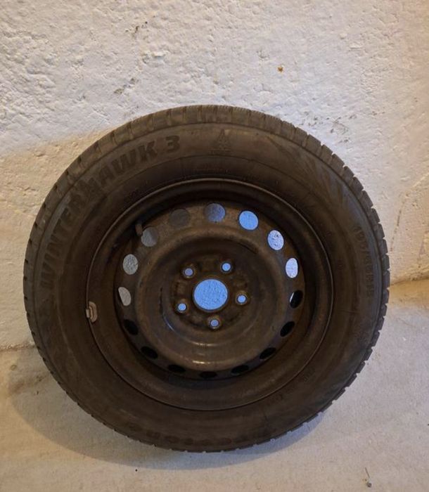 Opony zimowe z felgami 195/65/r15