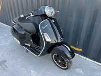 Piaggio Vespa GTS 125