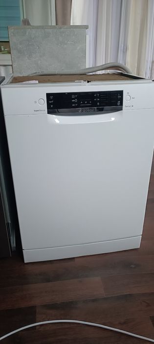 Продам посудомийку BOSCH