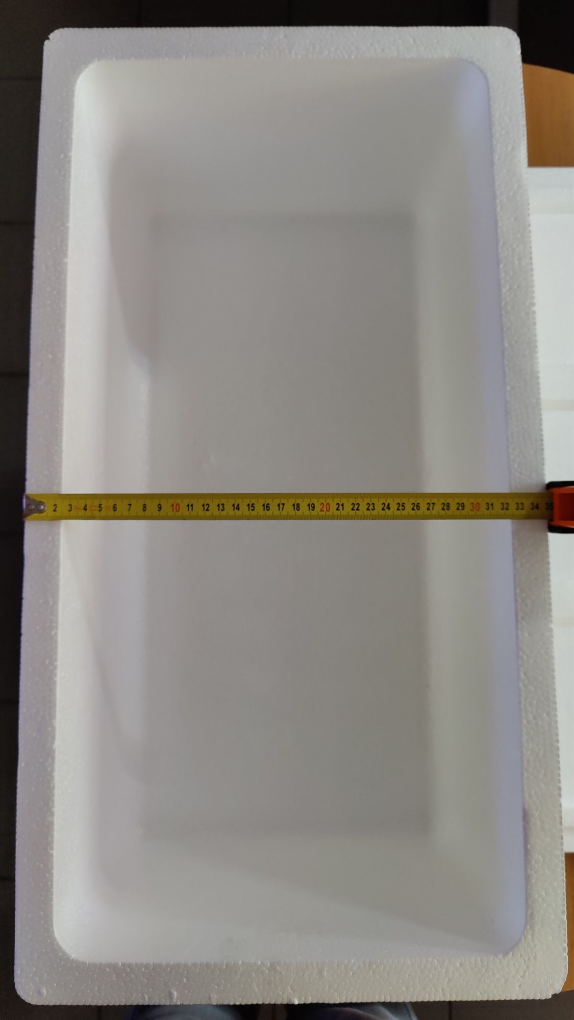 Pojemniki styropianowe 35cm x 65cm