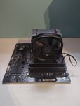 Procesor AMD, chłodzeniem silentiumpc, 16GB RAM