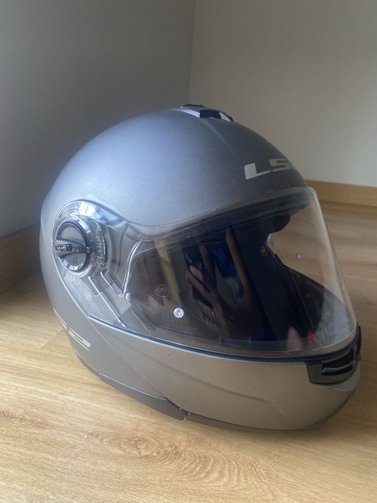 capacete modular LS2 Strobe