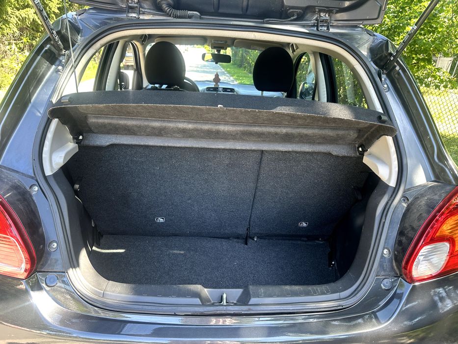 Wypożyczalnia  wynajem samochodów osobowych