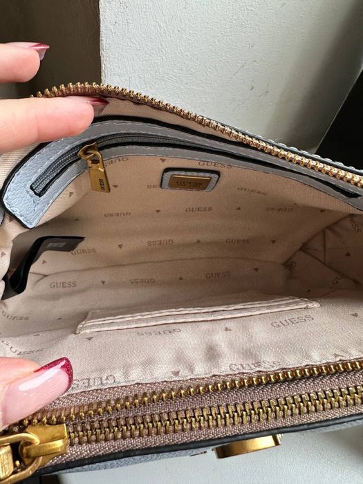 Сумка Guess Nell