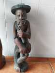Duas Figuras africanas em madeira