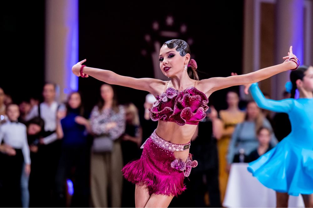 Сукня для латини