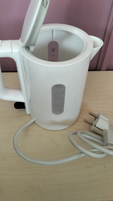 Turystyczny czajnik elektryczny 0,5 l.
