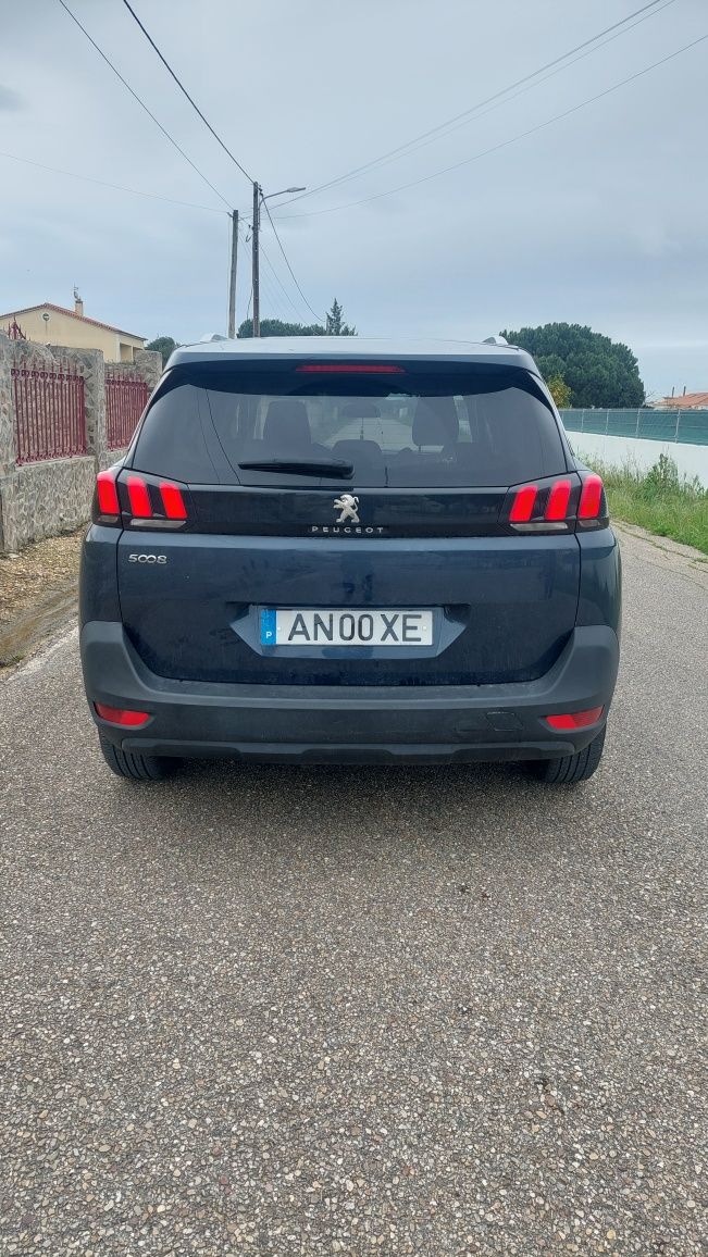 Peugeot 5008 1.6hdi cx aut 7Lug 2017