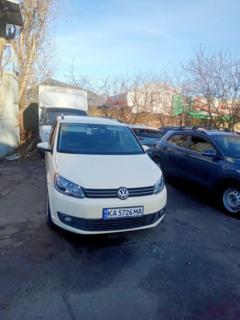 Volkswagen Touran 2.0 TDI BlueMotion DSG