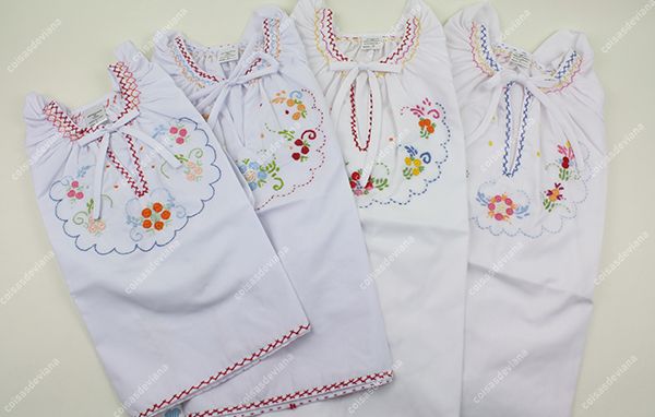 Blusa de criança c/ bordado de Viana feito à mão