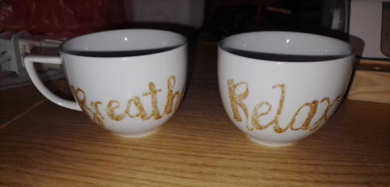 Порцелянові кружки "Breathe" та "Relax"