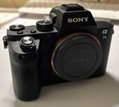 Камера Sony 7ii (ILCE-7M2K) Пробег затвора 1560