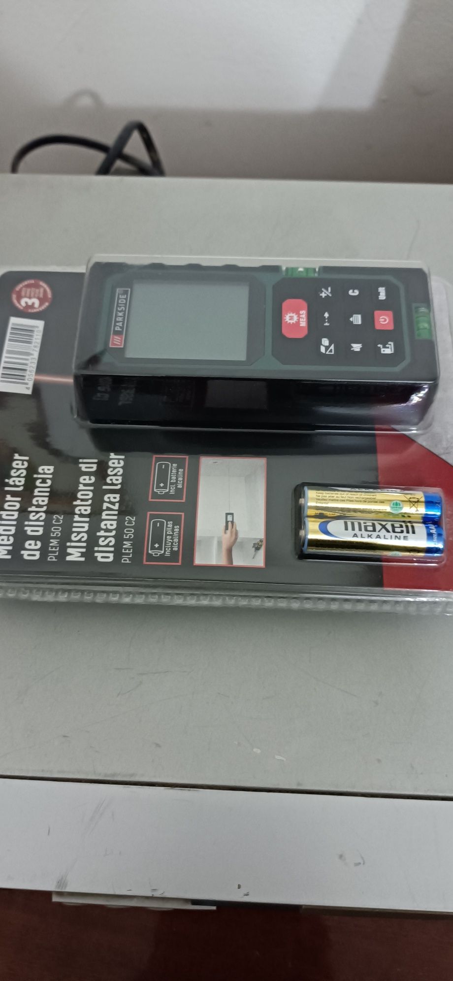Medidor de distância a lazer novo