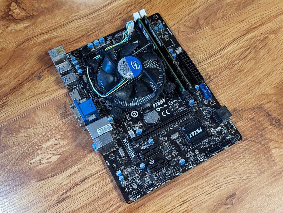 Комплект MSI h81m-e34 + Intel core i5-4460+8Gb ddr3 +кулер s1150