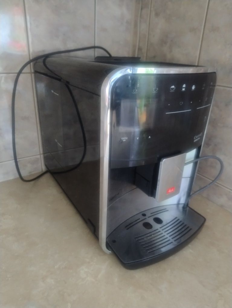 Ekspres ciśnieniowy Mellita Barista smart ts