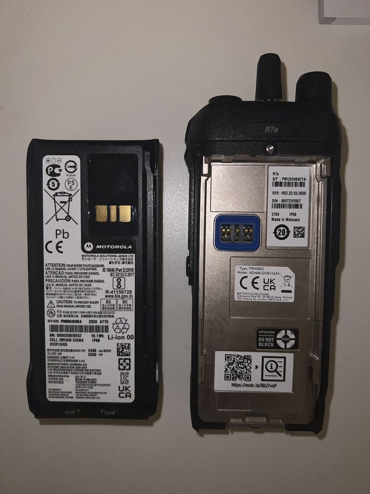 Радіостанція цифрова Motorola mototrbo R7A VHF NKR