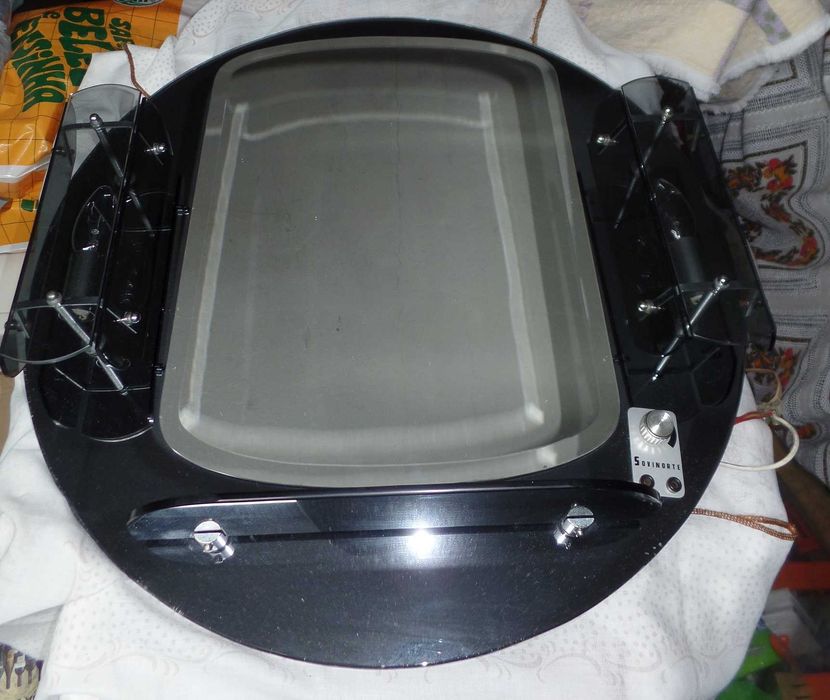 Espelho Oval 60x60 com Luz e Prateleira(M)