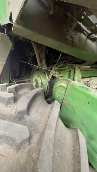 Продам комбайн John Deere 2066
