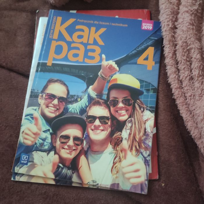 Podręcznik i ćwiczenia do języka rosyjskiego 4