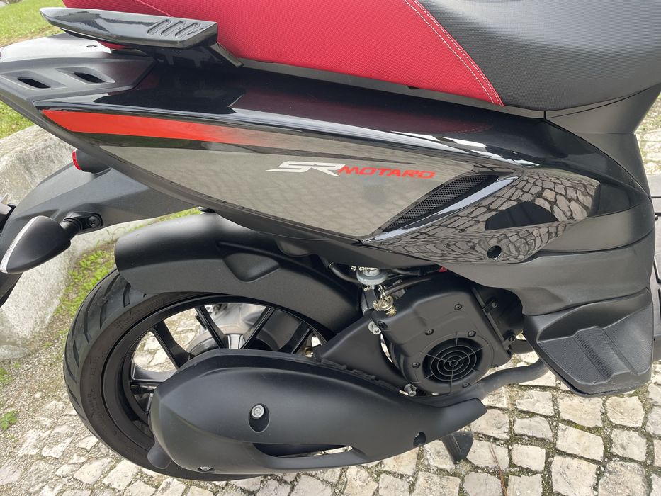 Aprilia SR Motard 125cc