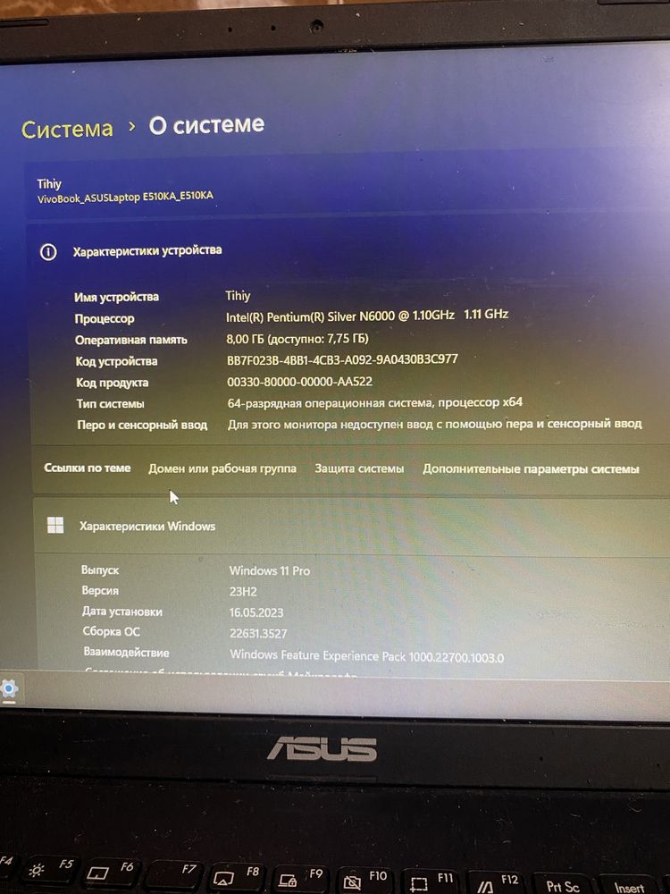 Ноотбук Asus