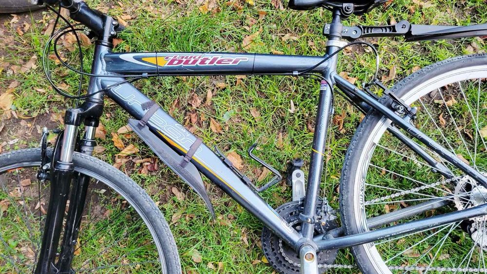 Rower crossowy z osprzętem Shimano – gotowy do jazdy!