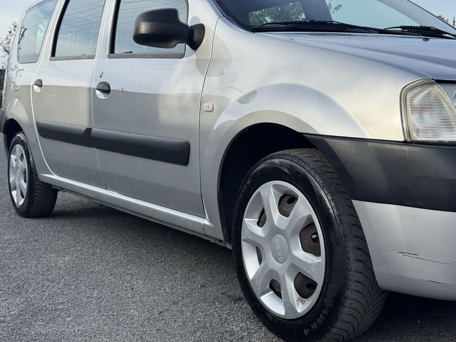Dacia logan 1.6 16v бензин дача логан мсв MCV