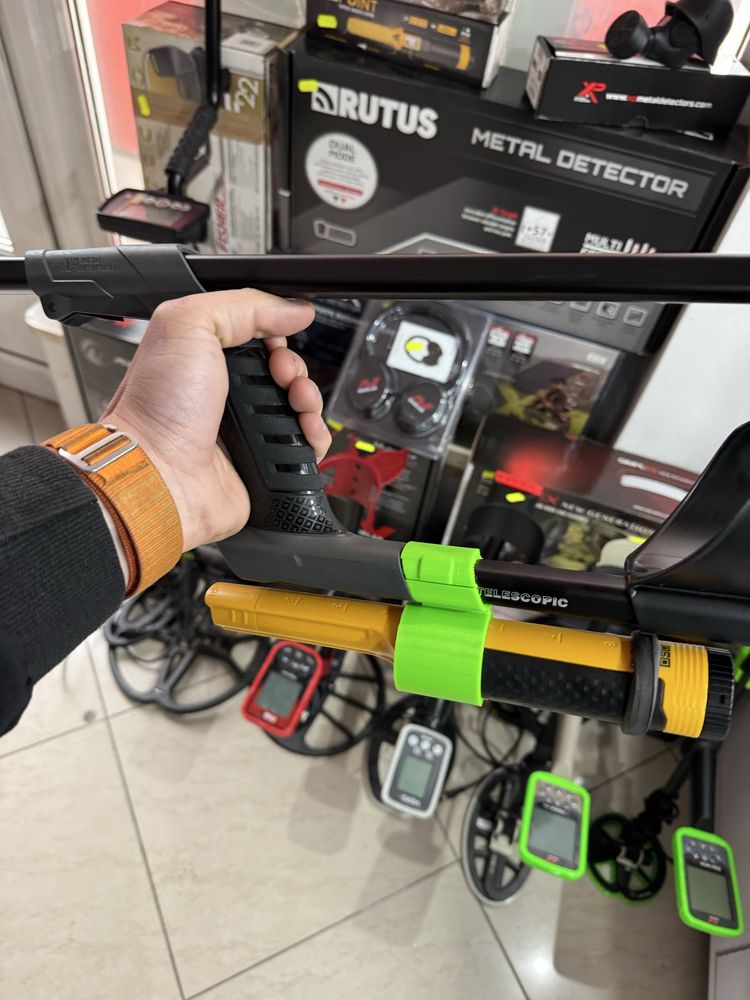 Uchwyt 3D na pinpointer XP/Nokta do sztycy XP Deus bez śrubek