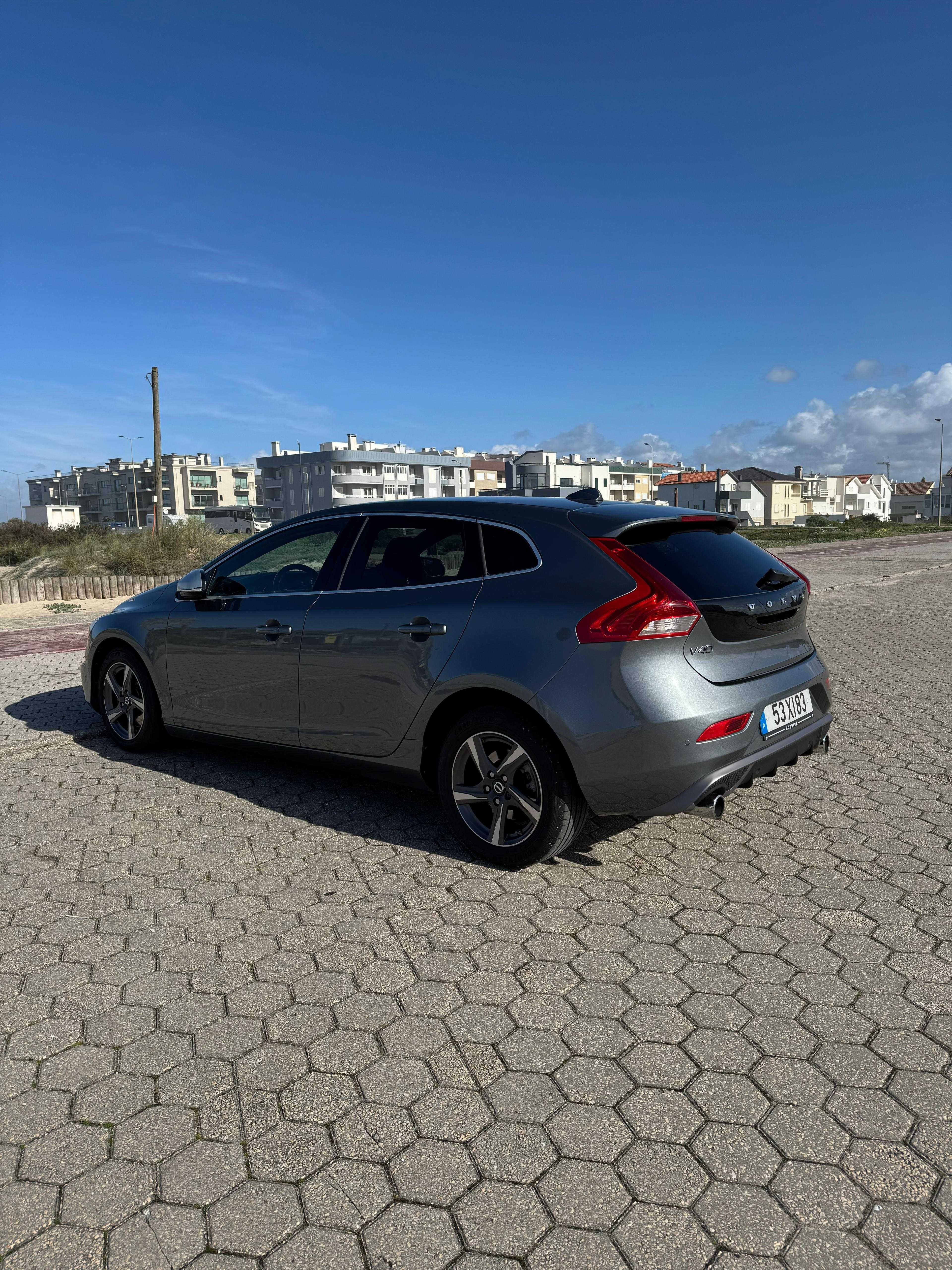 Volvo V40 D4 R-Design 190cv 2.0 gasóleo
