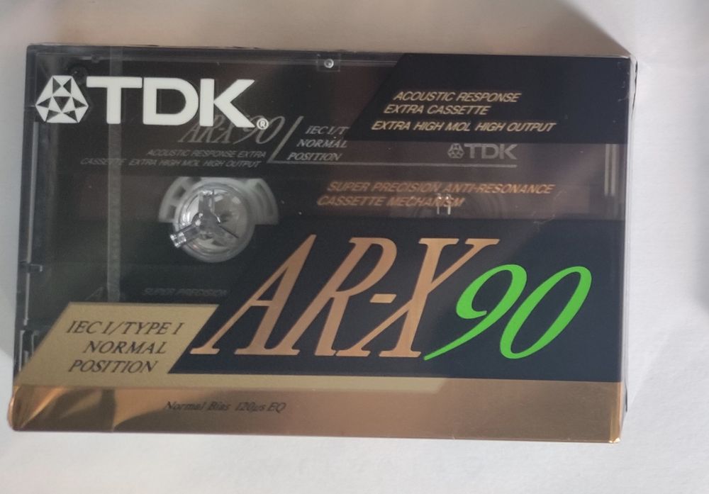 Продам TDK AR-X 90 новая запечатаная кассета