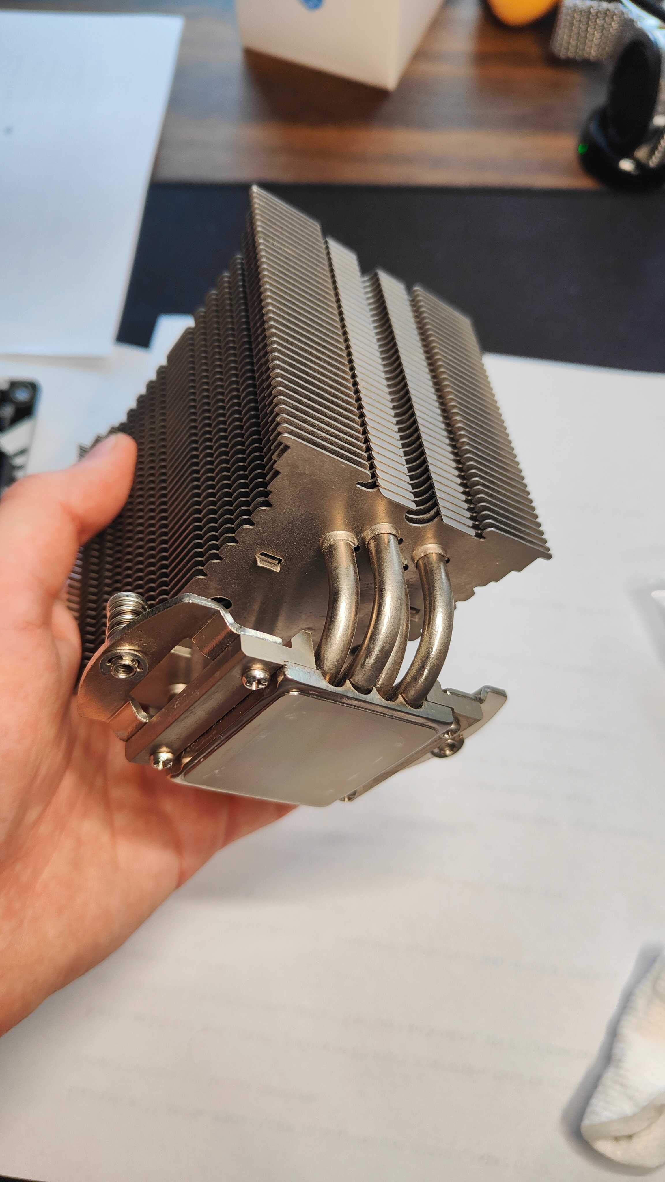 Кулер Noctua NH-U9B SE2