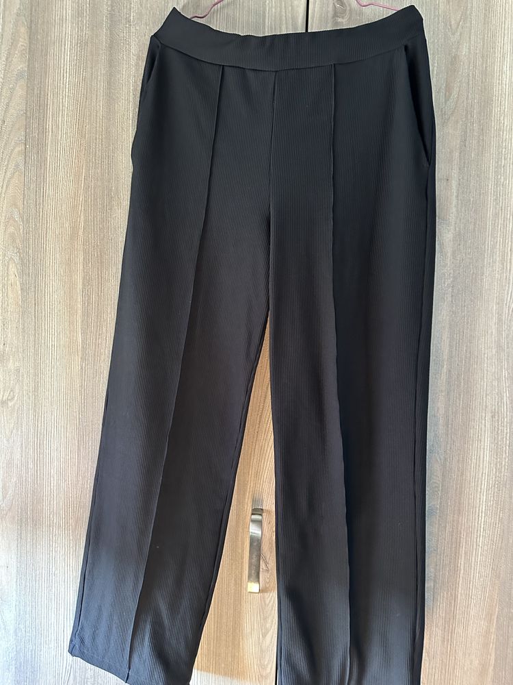 Eleganckie wygodne szerokie czarne spodnie XL