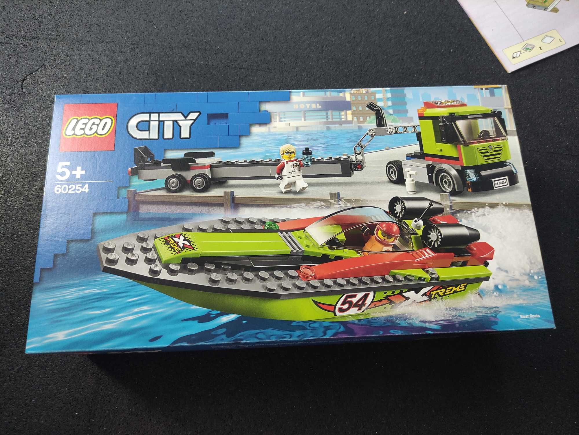 LEGO City 60254 Transporter łodzi wyścigowej