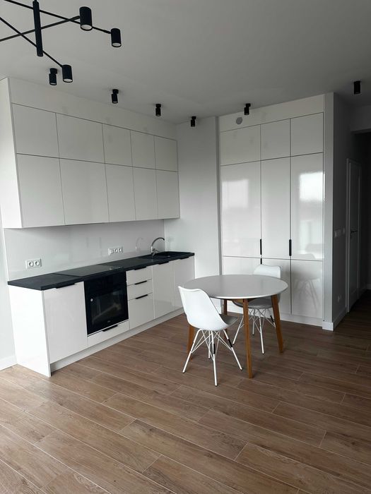 Nowoczesne Mieszkanie z balkonem - KAWALERKA - NA WYNAJEM - PODOLANY