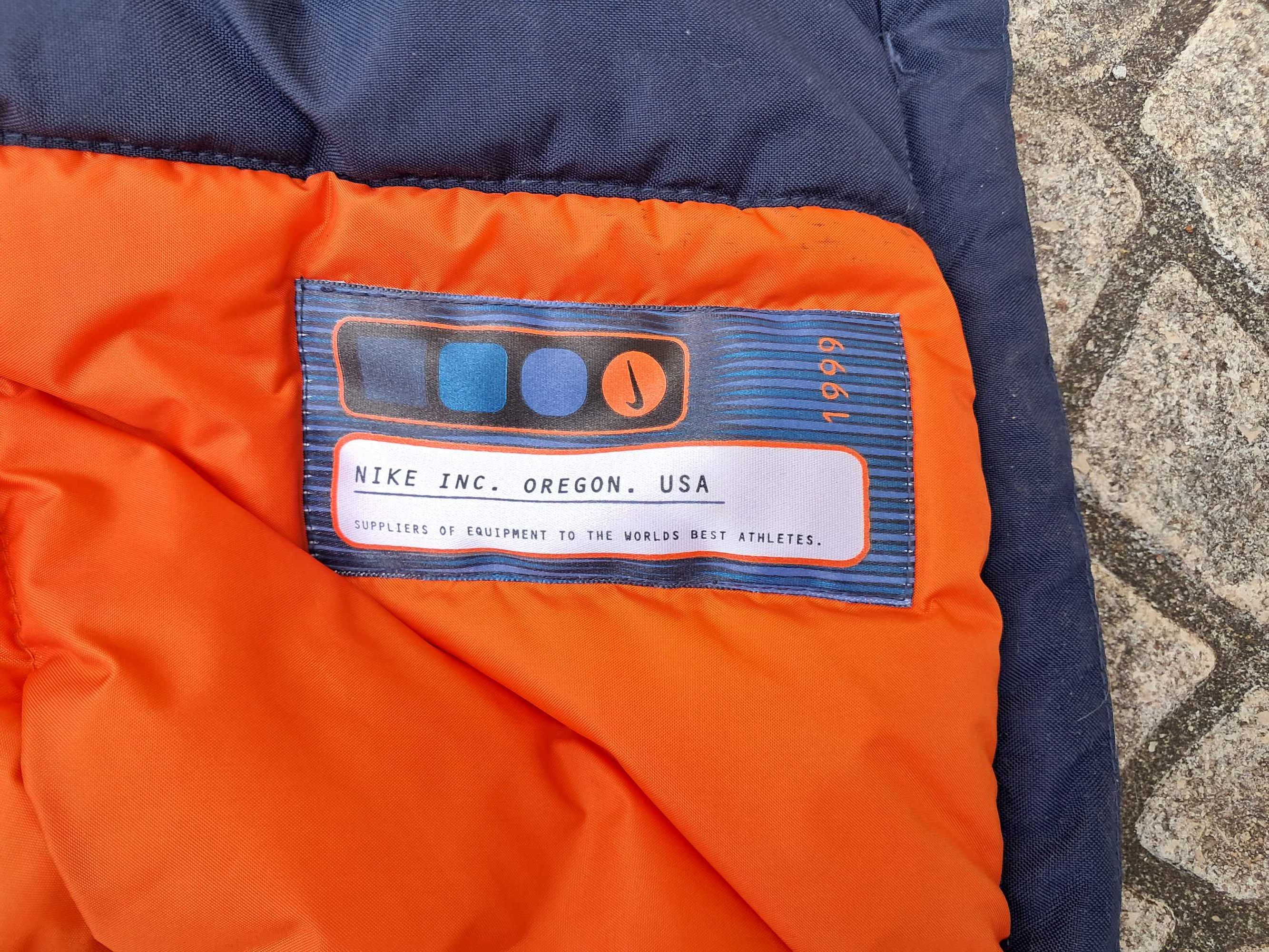 Blusão Nike Vintage 1999 Como novo.