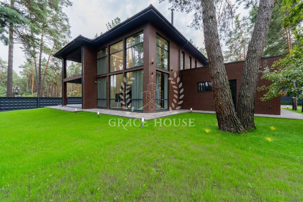 Продаж дизайнерський будинок, панорамне скління, Плюти 350 кв. 8 соток