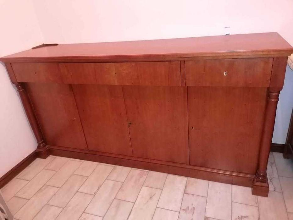 Aparador 4 portas